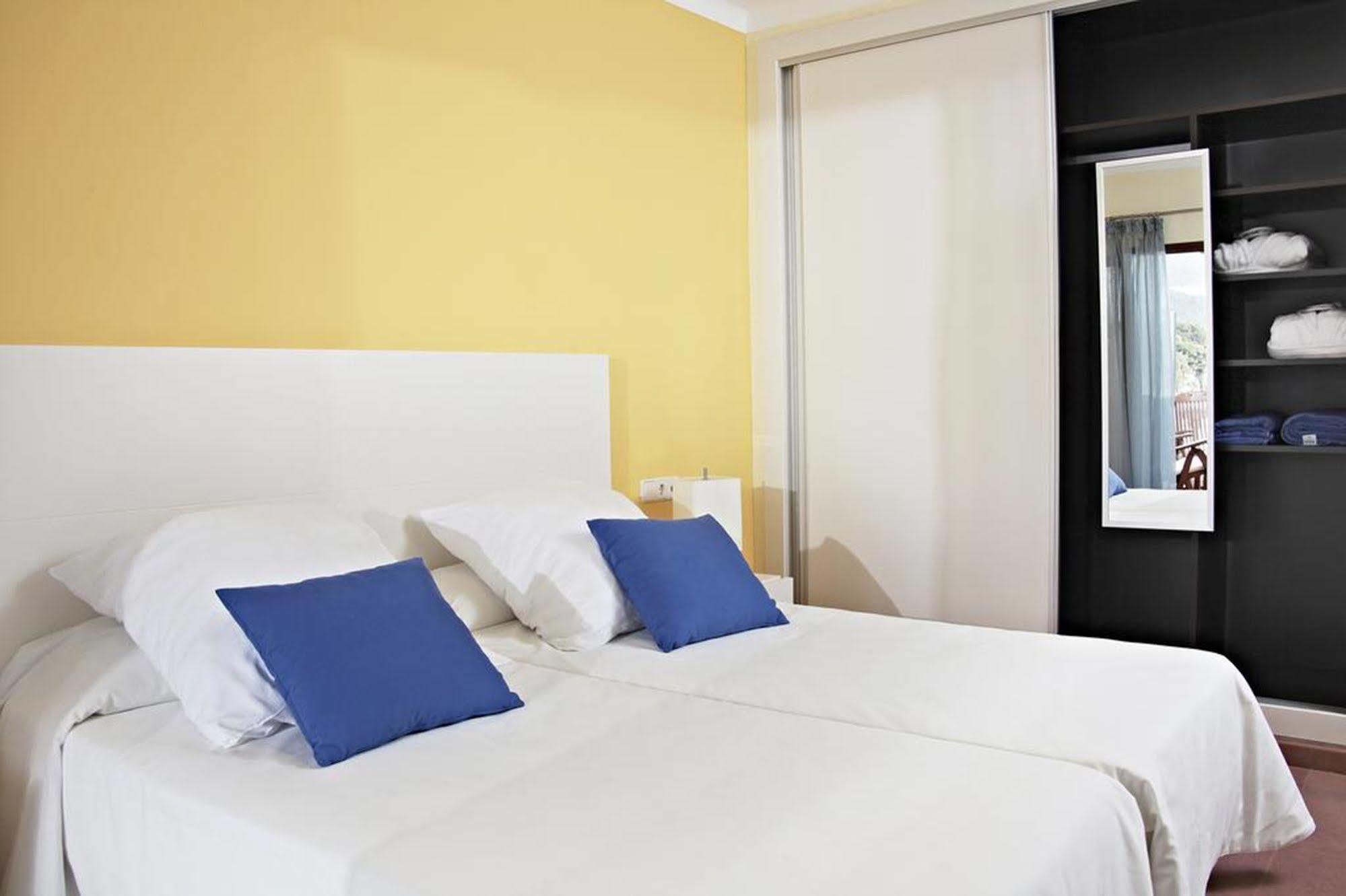 Cap Vermell Beach Hotel Canyamel  Ngoại thất bức ảnh